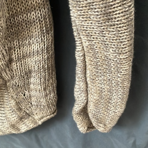 Soft Surroundings: Cross the body/ Cropped Sweater- cream/gray~ size XL - Picture 5 of 7